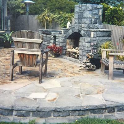 Outdoor fire place